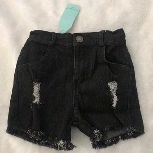 3t distressed shorts